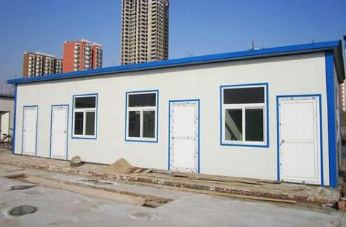 城西彩钢房也能有稳固的支撑结构和良好的装修效果！